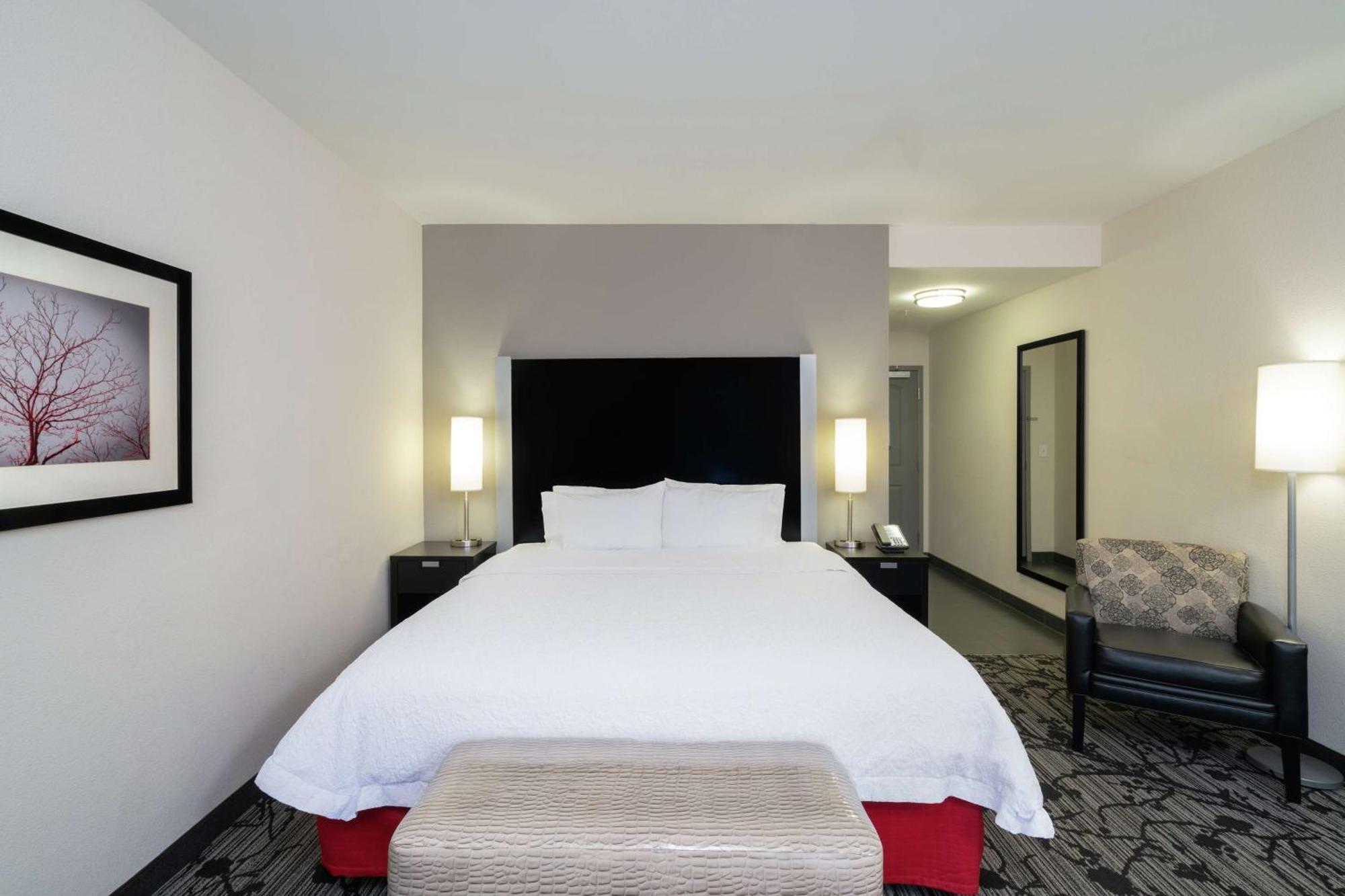 Hampton Inn And Suites Roanoke Airport/Valley View Mall Eksteriør bilde