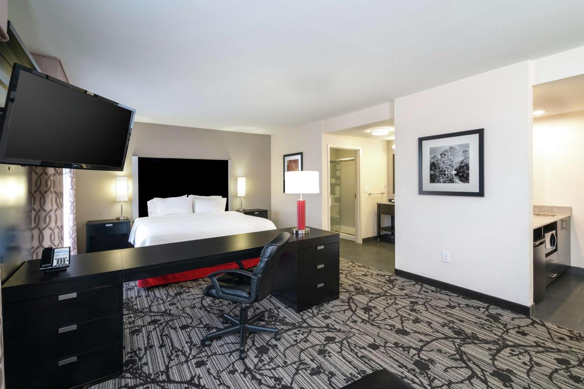 Hampton Inn And Suites Roanoke Airport/Valley View Mall Eksteriør bilde