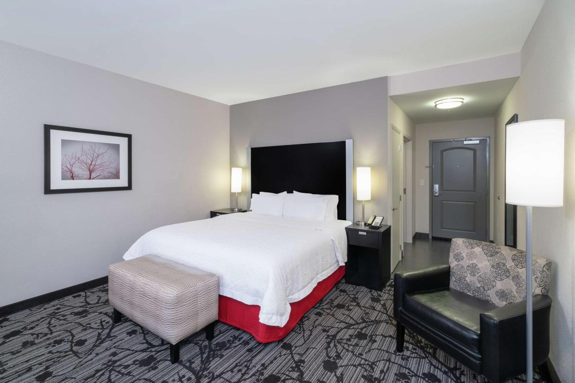 Hampton Inn And Suites Roanoke Airport/Valley View Mall Eksteriør bilde
