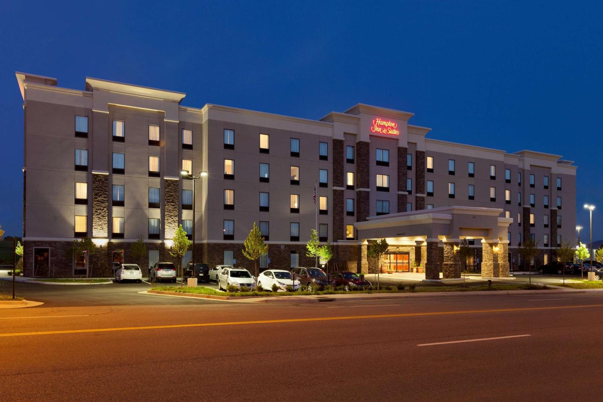 Hampton Inn And Suites Roanoke Airport/Valley View Mall Eksteriør bilde